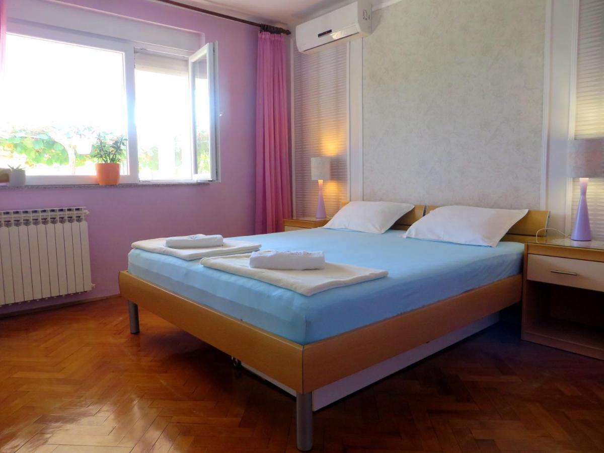 Beach Apartments Roza - The Garden Apartment Biograd Na Moru Extérieur photo